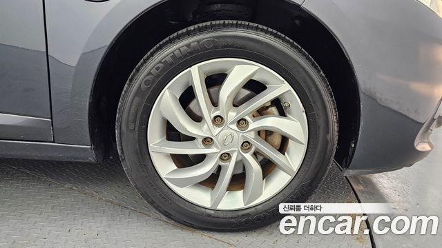 Renault Korea SM3 2016 — photo 5