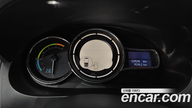 Renault Korea SM3 2016 — photo 11