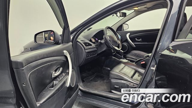 Renault Korea SM3 2016 — photo 13
