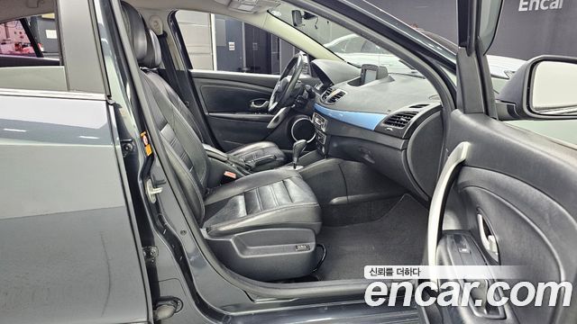 Renault Korea SM3 2016 — photo 17