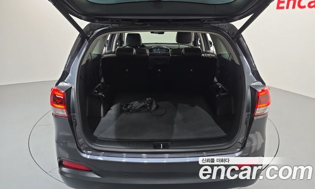 Kia Sorento 2015 — photo 23