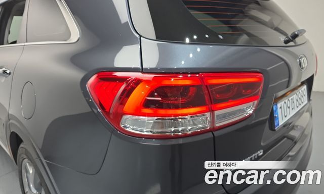 Kia Sorento 2015 — photo 9