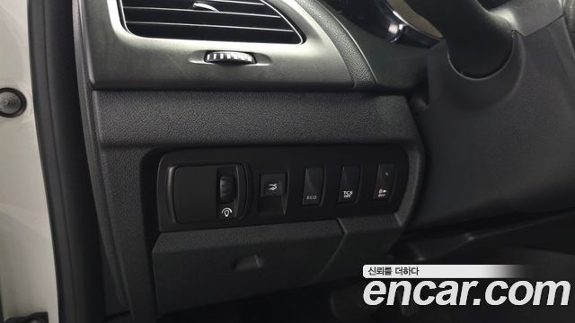 Renault Korea SM3 2016 — photo 26