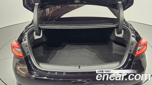 Renault Korea SM6 2019 — photo 20