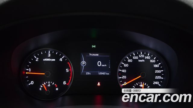 Kia Sportage 2016 — photo 11