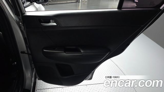 Kia Sportage 2016 — photo 15