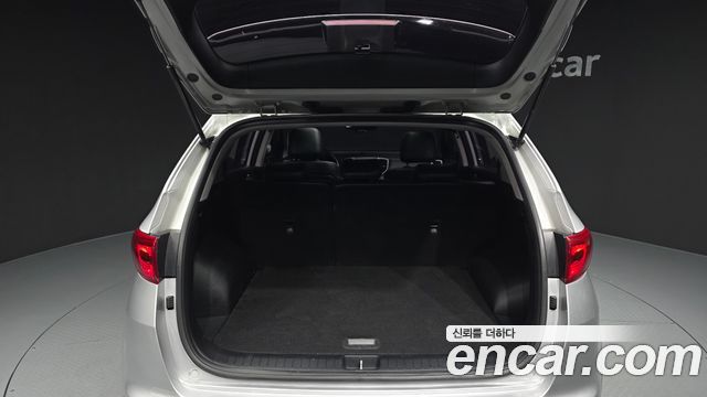 Kia Sportage 2016 — photo 30