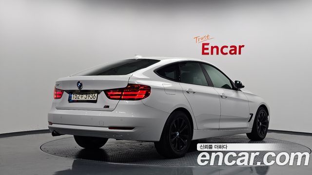BMW Gran Turismo 2015 — photo 2