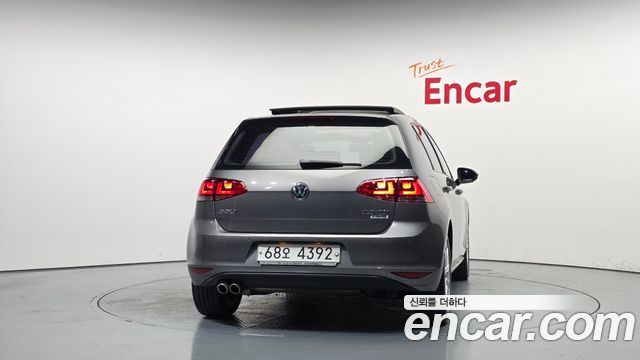 Volkswagen Golf 2015 — photo 4