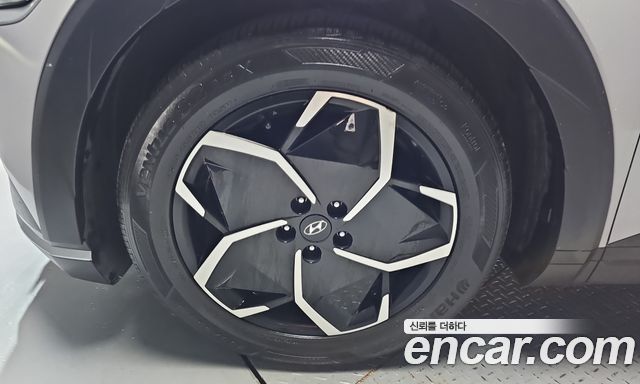 Hyundai Ioniq5 2023 — photo 5