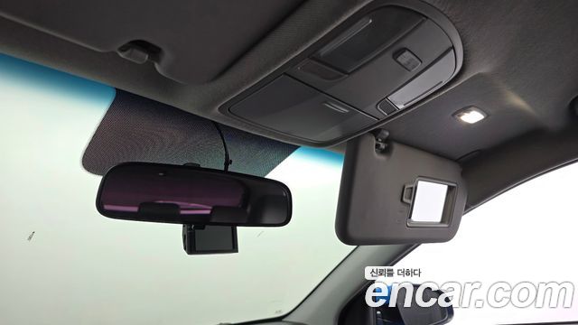 Hyundai Kona 2018 — photo 19
