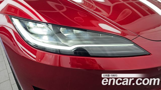 Tesla Model 3 2026 — photo 8