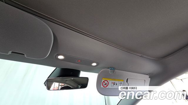 Tesla Model 3 2026 — photo 28