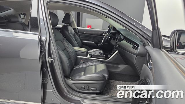 Kia K7 2020 — photo 11