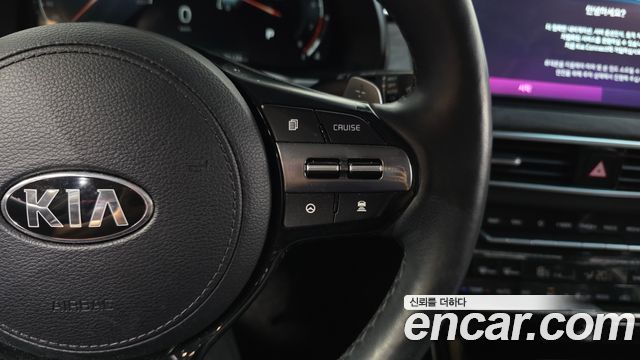 Kia K7 2020 — photo 18