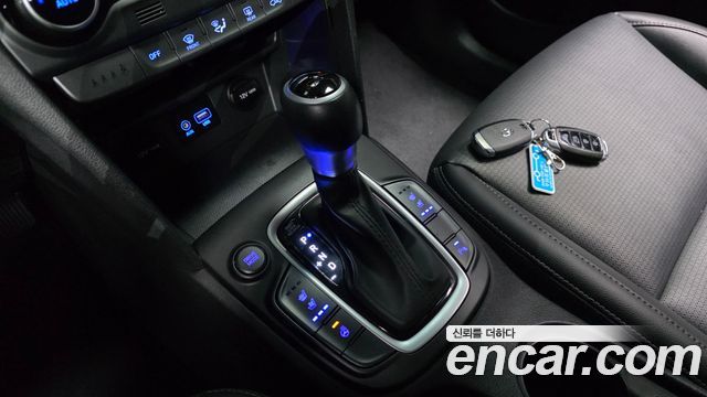 Hyundai Kona 2018 — photo 12