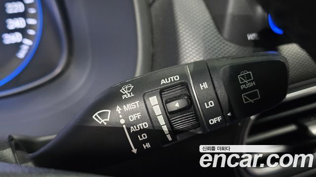 Hyundai Kona 2018 — photo 23