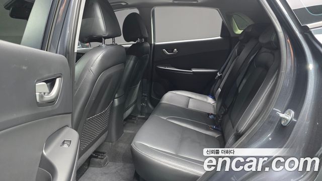 Hyundai Kona 2018 — photo 16