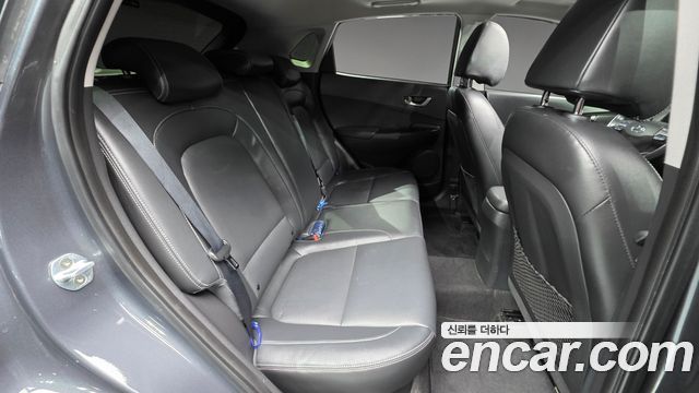 Hyundai Kona 2018 — photo 29