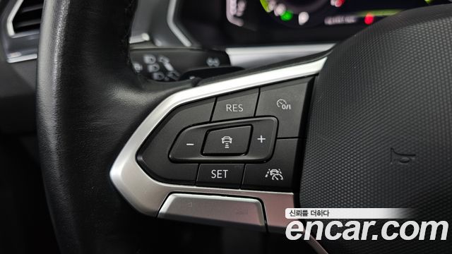 Volkswagen Tiguan 2023 — photo 33