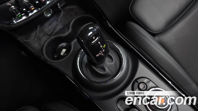 Mini Clubman 2020 — photo 12