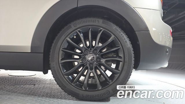 Mini Clubman 2020 — photo 7
