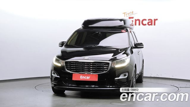Kia Canival 2020 — photo 3