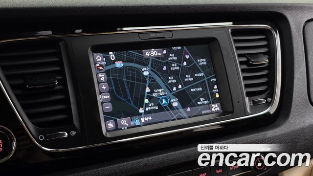Kia Canival 2020 — photo 13