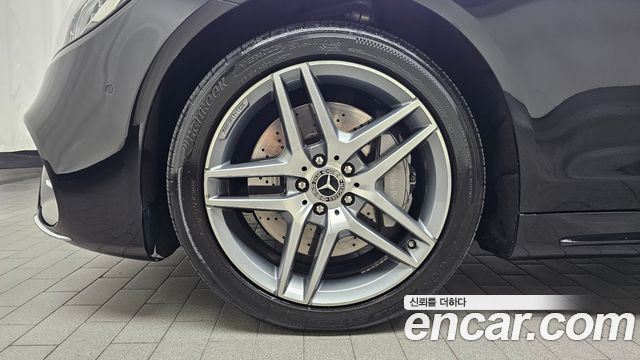Mercedes-Benz S-Class 2019 — photo 5