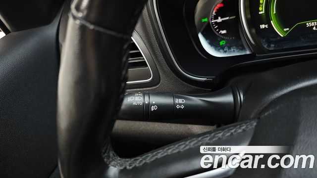 Renault Korea QM6 2018 — photo 29