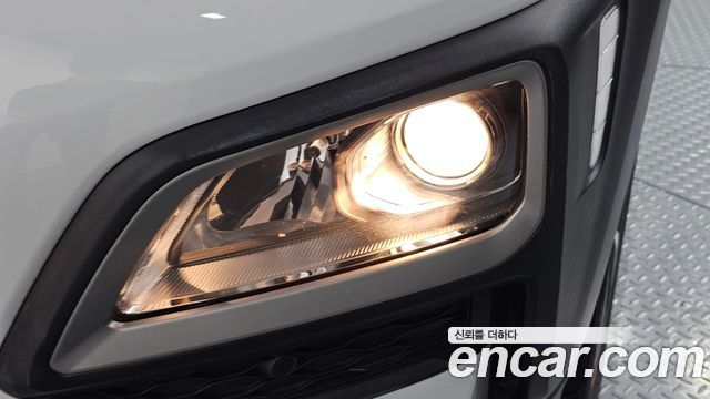 Hyundai Kona 2018 — photo 8