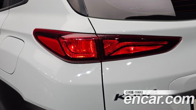 Hyundai Kona 2018 — photo 9