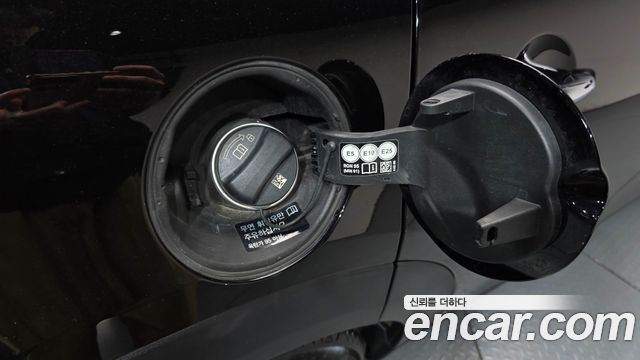 Mini Cooper 2020 — photo 34