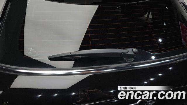 Mini Cooper 2020 — photo 35