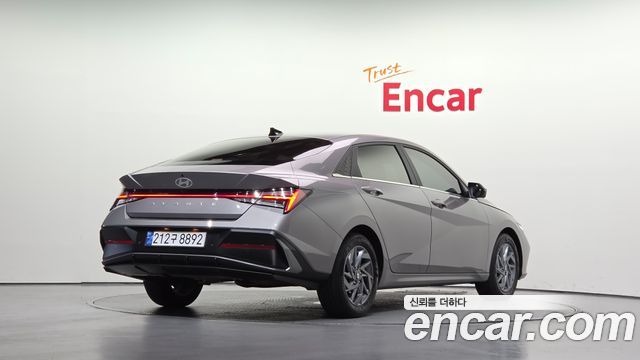 Hyundai AVANTE 2024 — photo 2