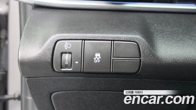 Hyundai AVANTE 2024 — photo 20
