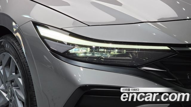 Hyundai AVANTE 2024 — photo 8