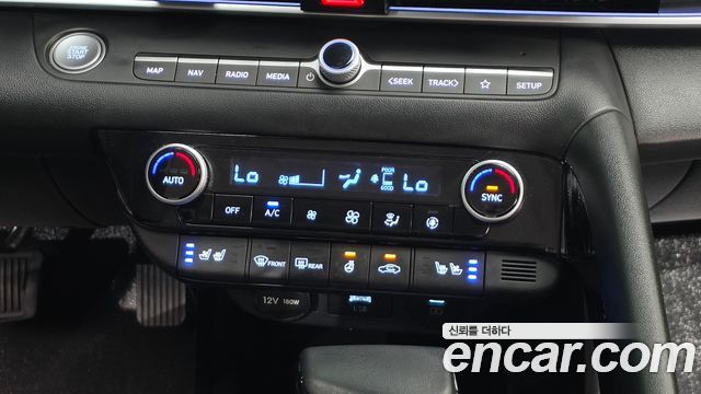 Hyundai AVANTE 2024 — photo 27