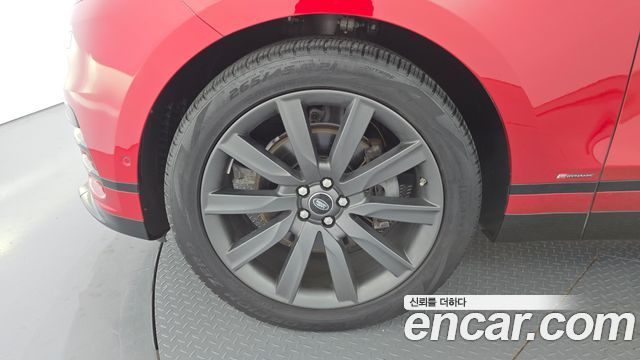 Land Rover Range Rover Velar 2018 — photo 5