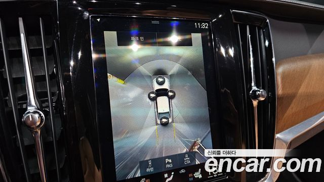 Volvo S90 2020 — photo 21