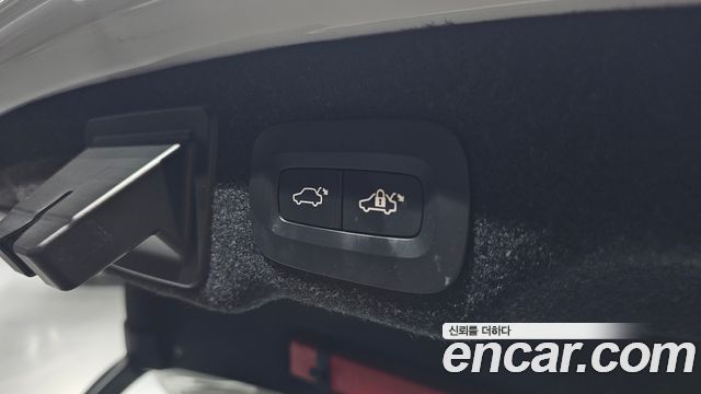 Volvo S90 2020 — photo 24
