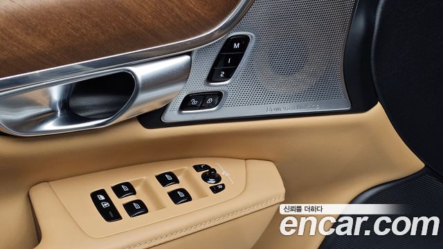 Volvo S90 2020 — photo 30