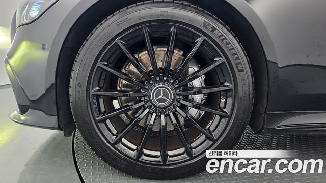 Mercedes-Benz AMG GT 2021 — photo 5