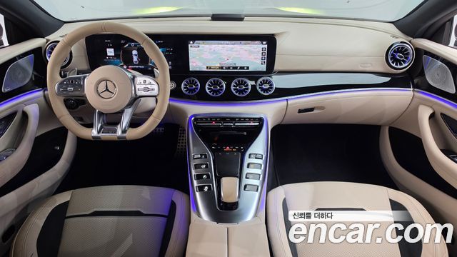 Mercedes-Benz AMG GT 2021 — photo 10
