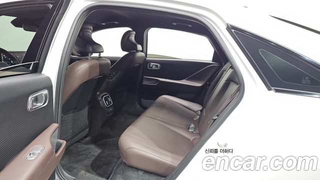 Hyundai Ioniq6 2023 — photo 18