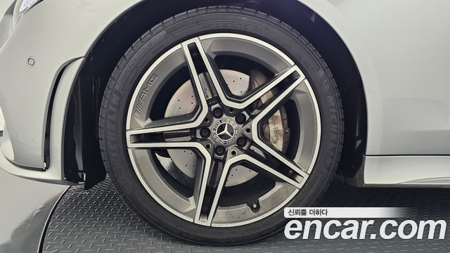 Mercedes-Benz CLS-Class 2019 — photo 5