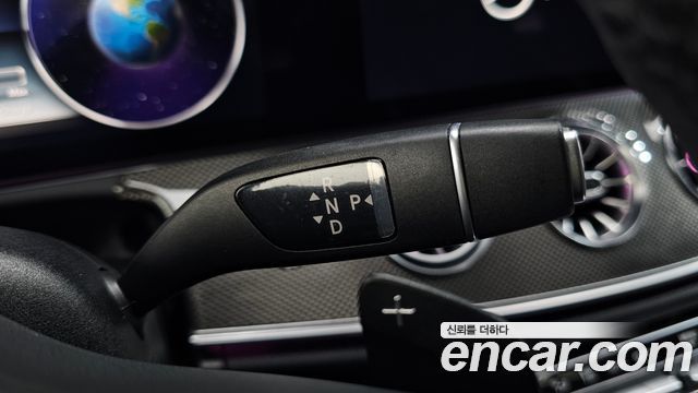 Mercedes-Benz CLS-Class 2019 — photo 12
