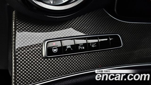 Mercedes-Benz CLS-Class 2019 — photo 26