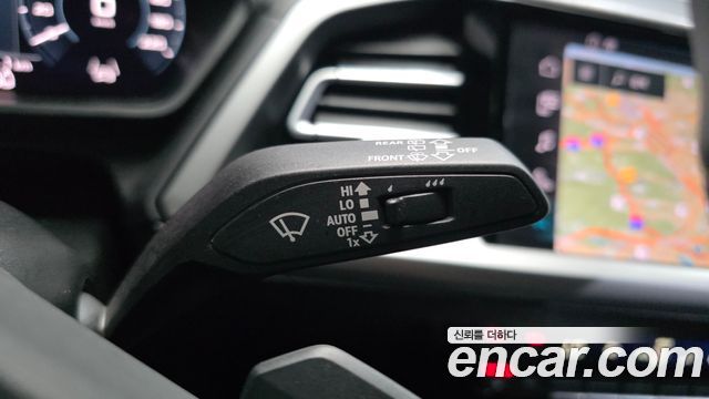 Audi Q4 e-tron 2022 — photo 29