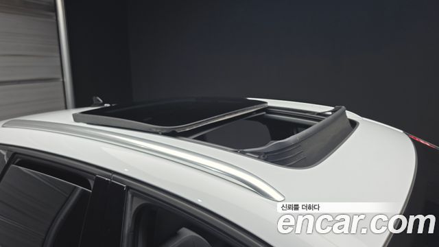 Audi Q4 e-tron 2022 — photo 30